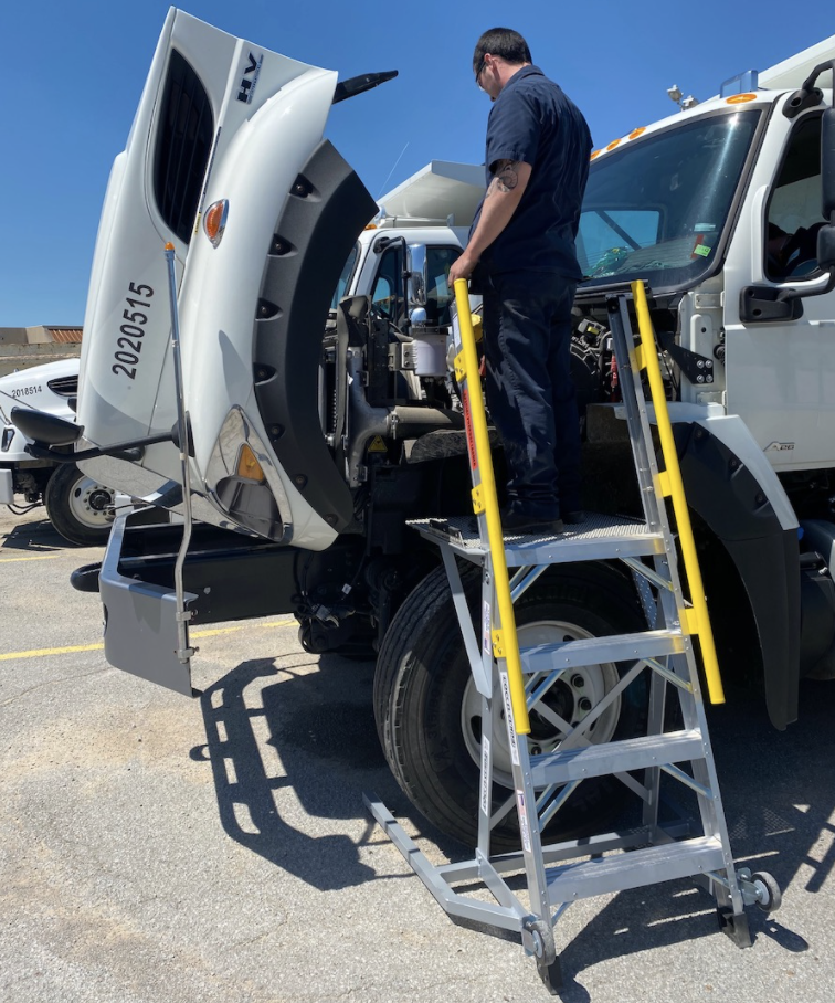 this image shows mobile truck repair in Sun City, AZ